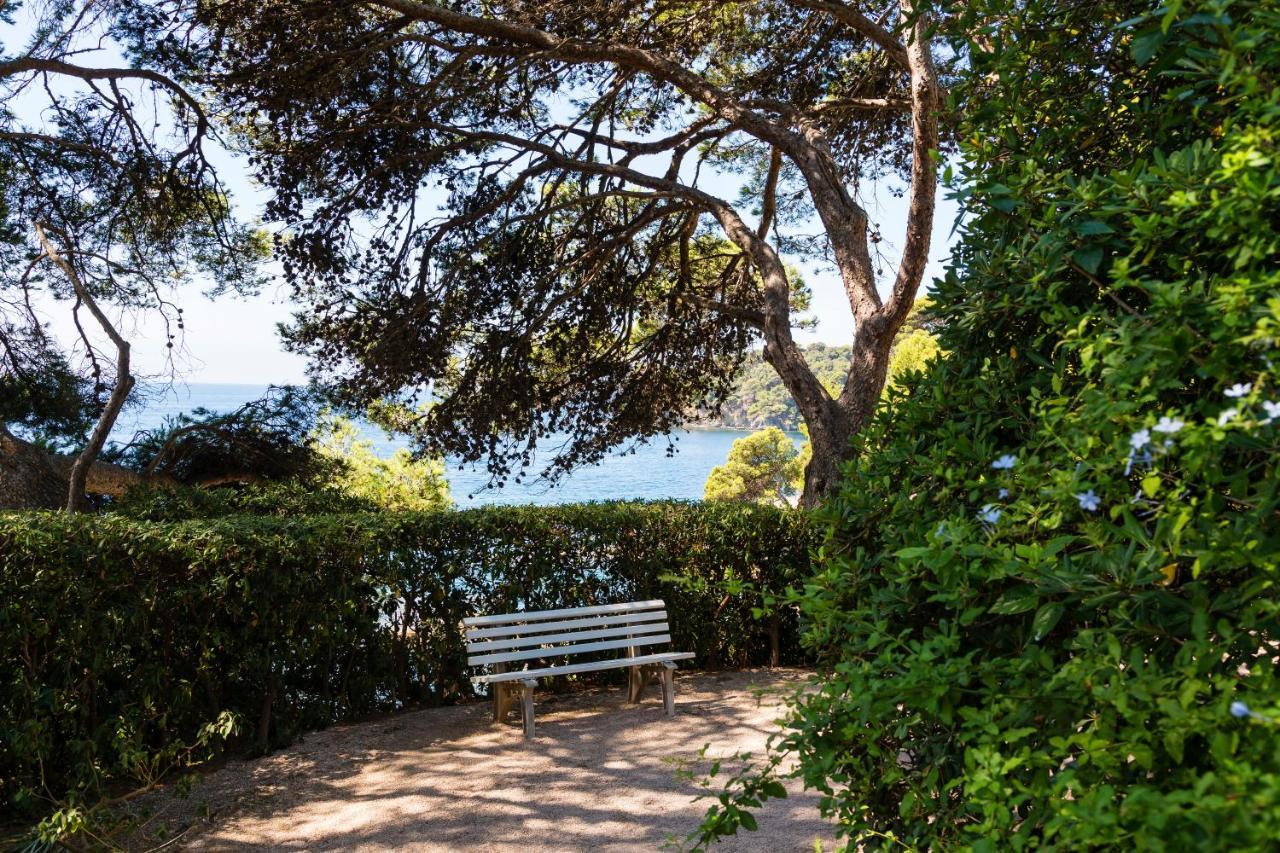 Parc Et Residence Le Provencal Hyères Exterior foto